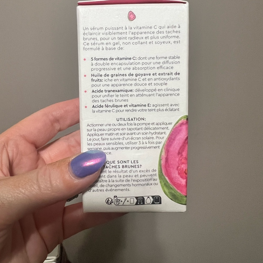 Glow Recipe Guava Vitamin C Dark Spot Serum - Picture 2 of 5